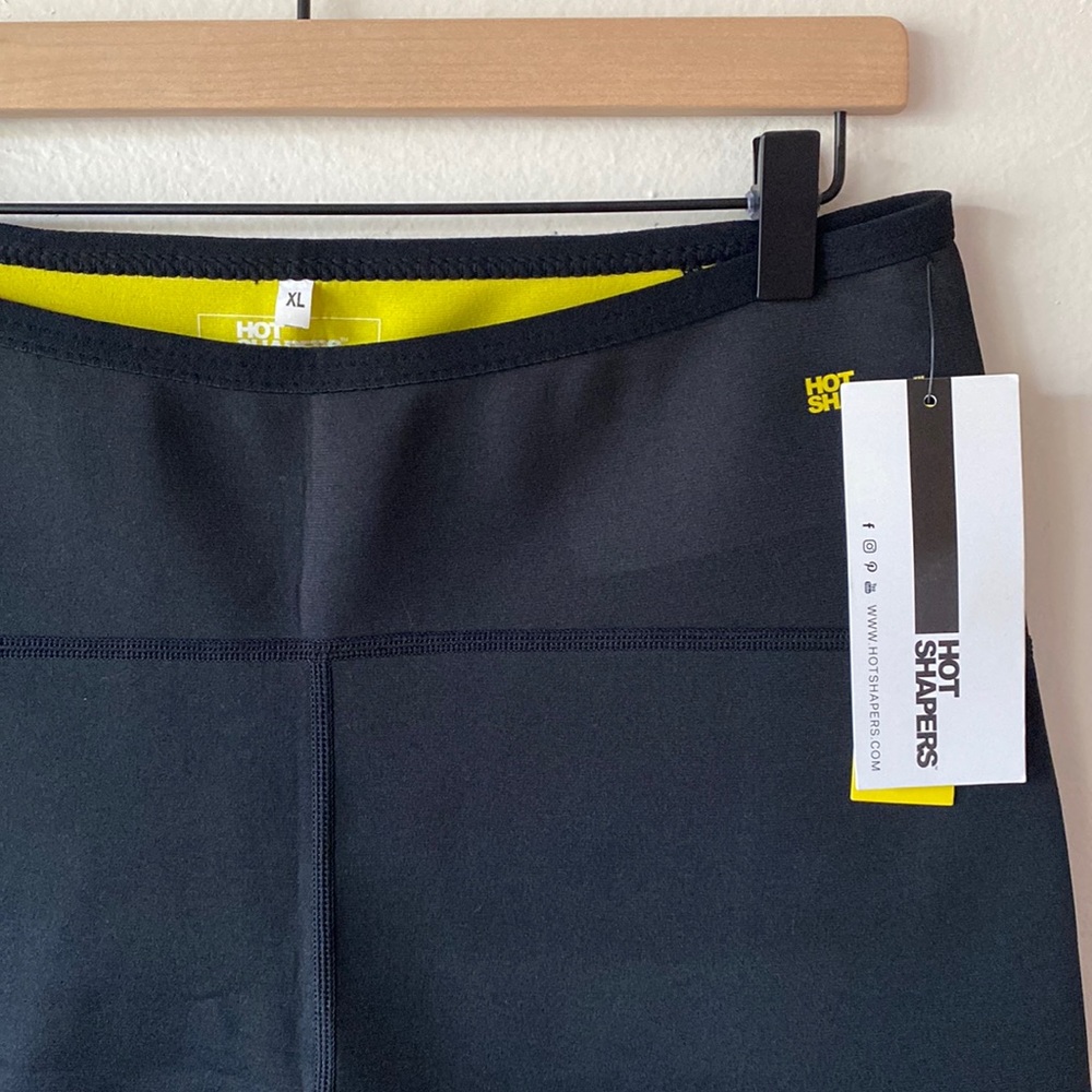 Hot Shapers Capri Pants with Sleek Performance Fabric